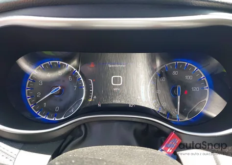 2020 Chrysler Pacifica Limited from USA, damaged, VIN 2C4RC1GG3LR141680